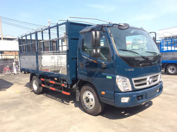 Dịch vụ thay Kính chắn gió xe tải Thaco Ollin tận nơi